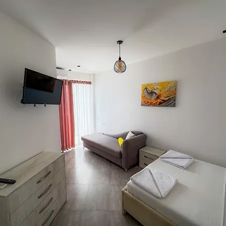 Hotel Eden
