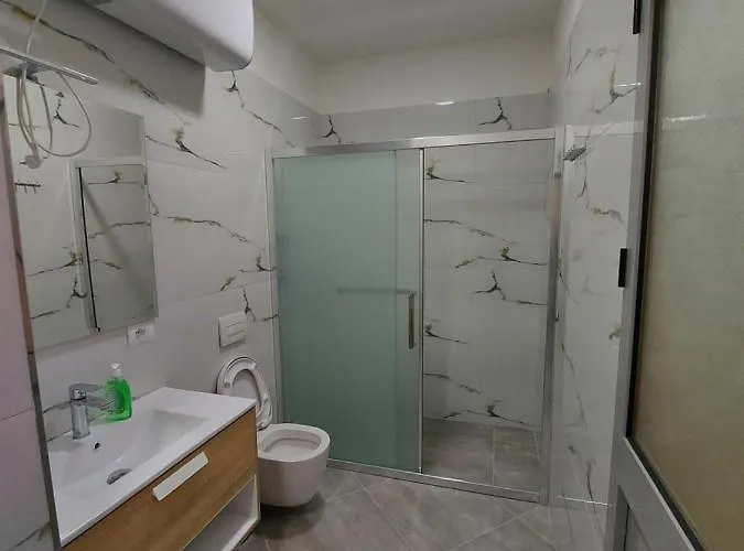 Hotel Eden Shëngjin