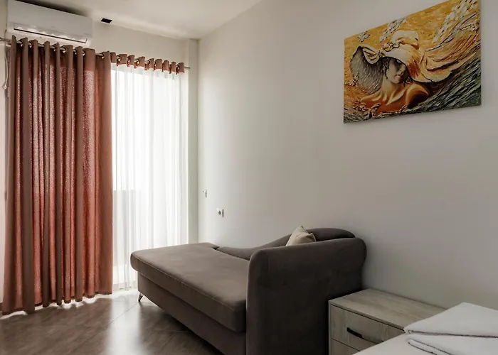 Eden Hotel Shëngjin